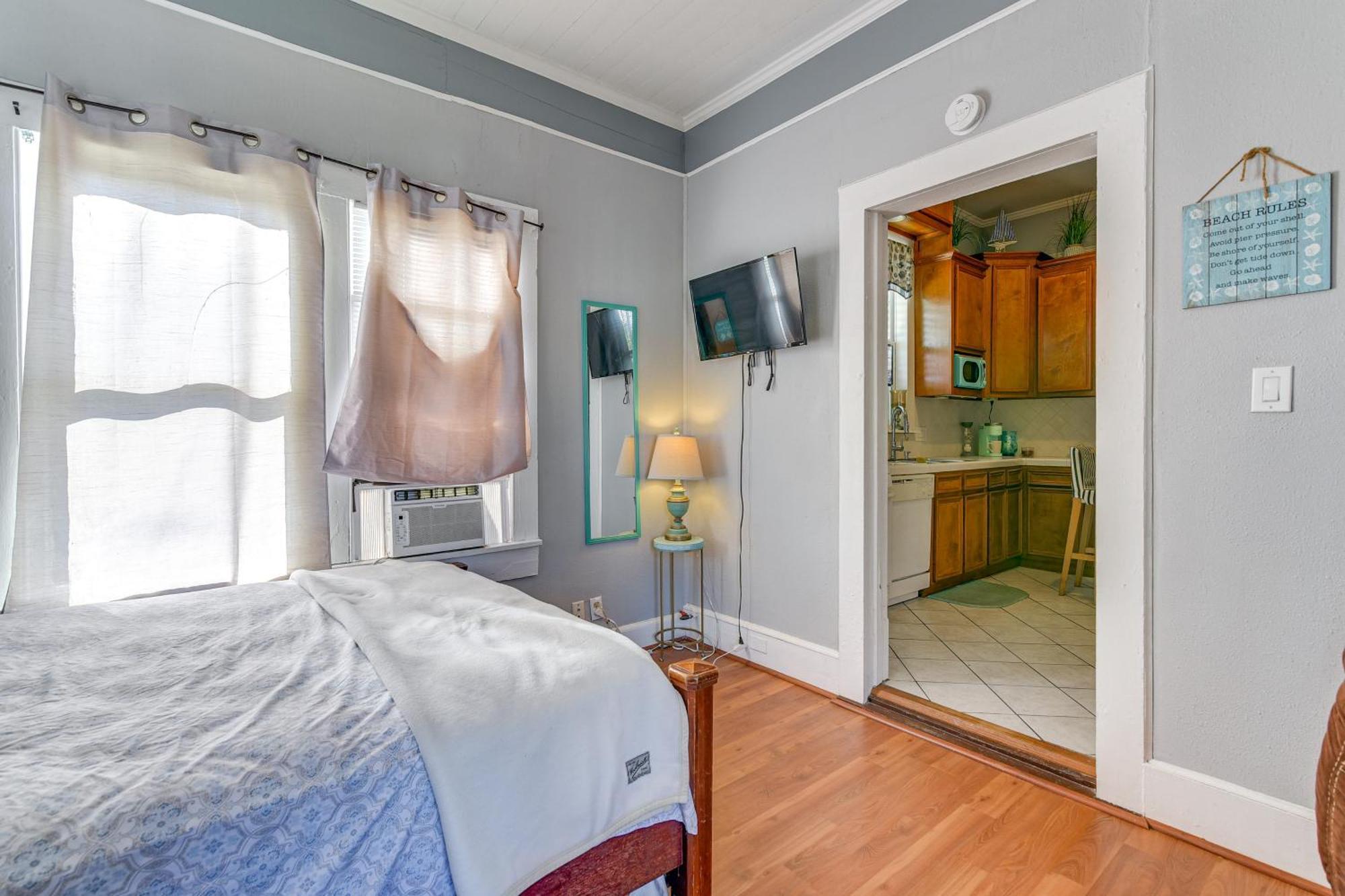 Coastal Galveston Studio About 1 Mi To Beach! المظهر الخارجي الصورة